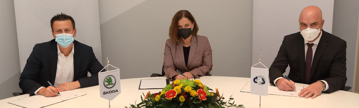Škoda Auto a ČPS podepsaly memorandum o podpoře LNG